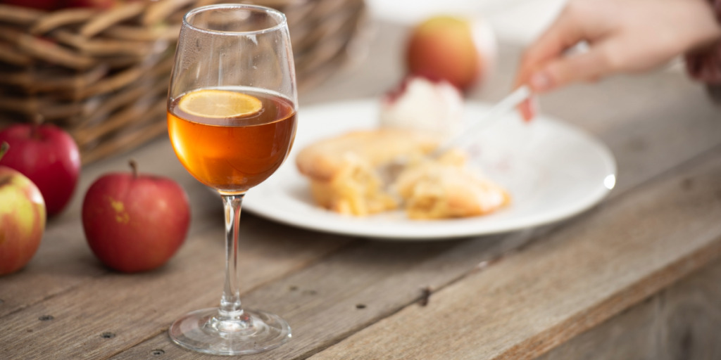 Mulled Apple Cider with warm apple pie and ice cream.