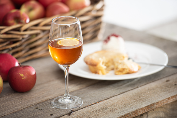 Mock Red Hill apple cider and apple pie